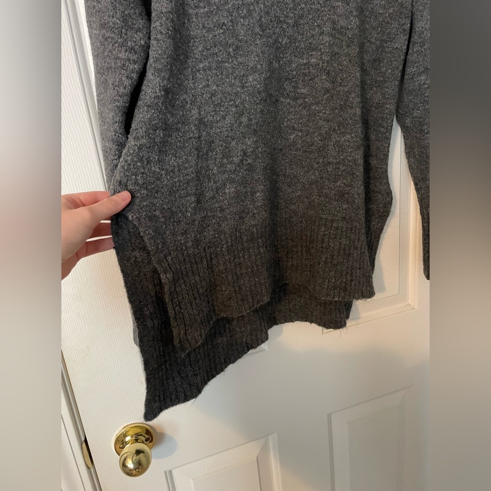 Sweater - Picture 2 of 3